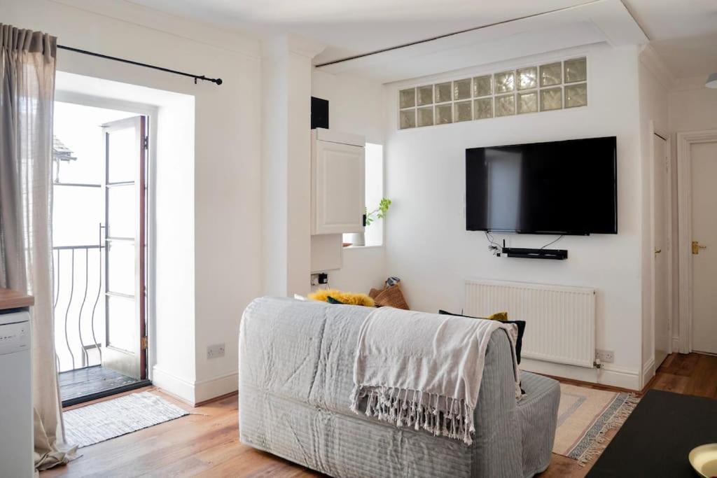 Penarth/Cardiff Bay: Deluxe Flat: 10 Mins To City! Εξωτερικό φωτογραφία
